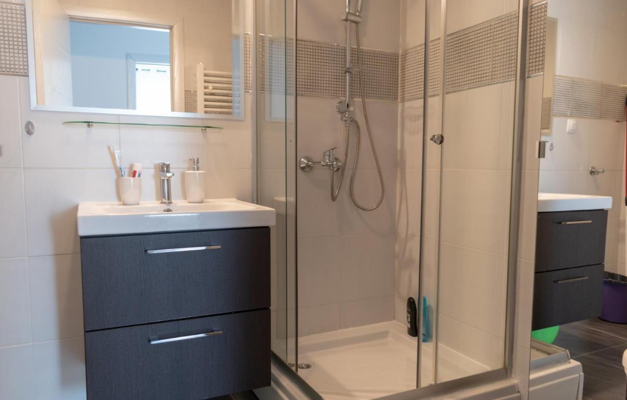 Stan Na Dan 021 Apartment Novi Sad Ngoại thất bức ảnh